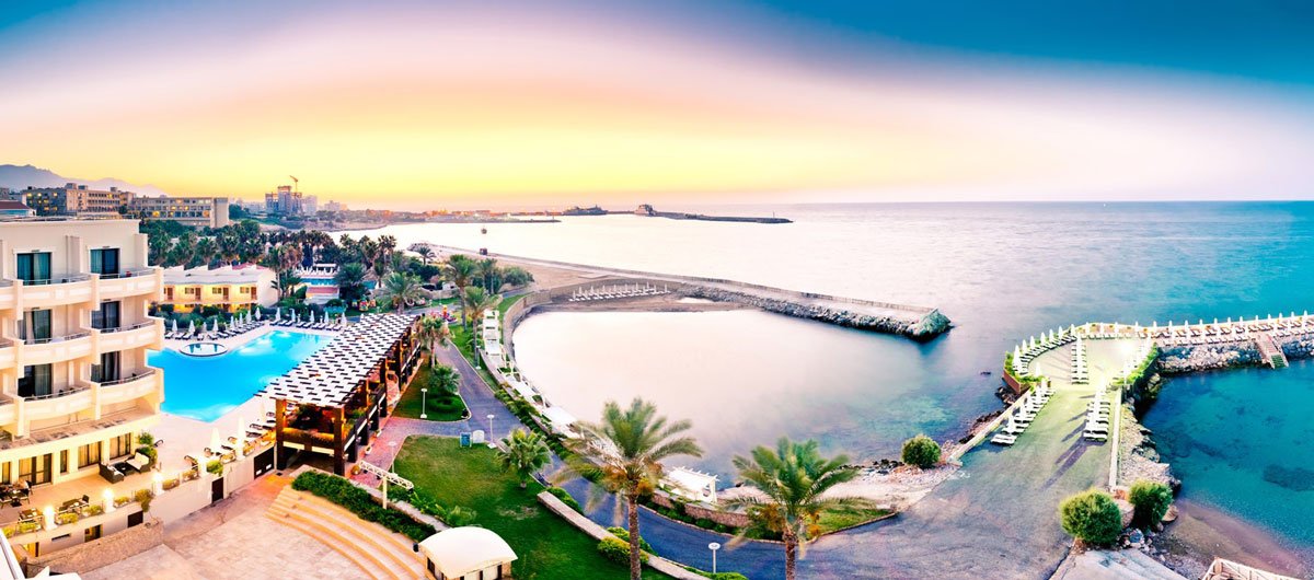 VUNI PALACE HOTEL & GIRNE slide